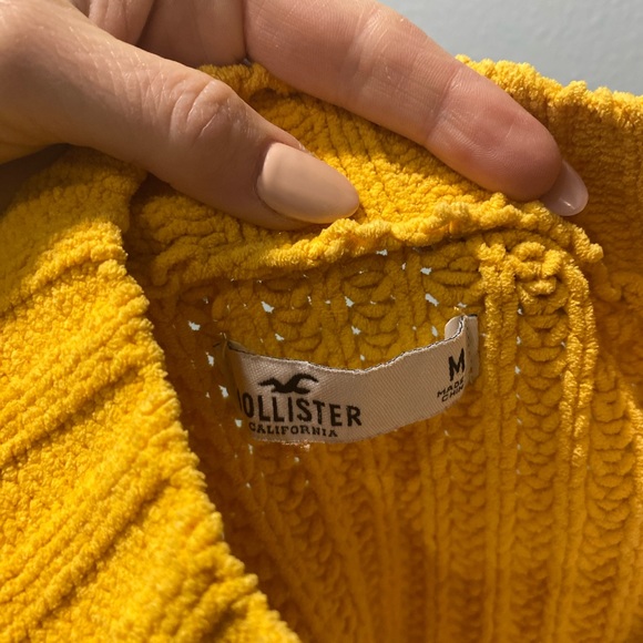 HOLLISTER Chenille Sweater, Size M - Picture 3 of 4